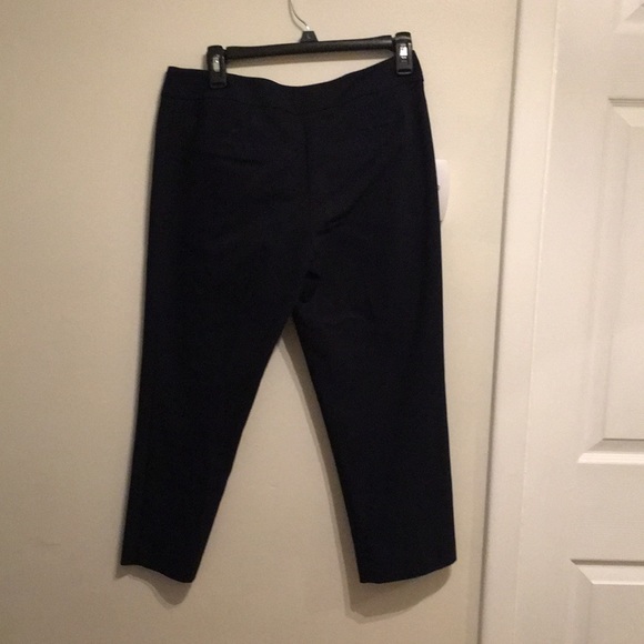 NWOT APT. 9  Dark Navy Blue Cropped Dress Pants 4 - Picture 5 of 5